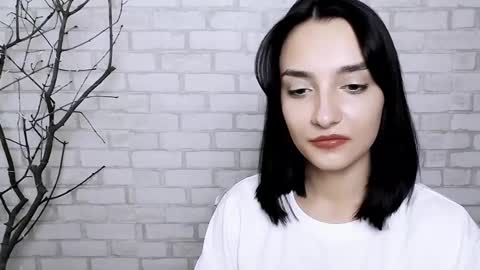 Snapshot of veryveryshygirl chatting on 6, 3, 2025 Ana online show from 6, 3, 2025