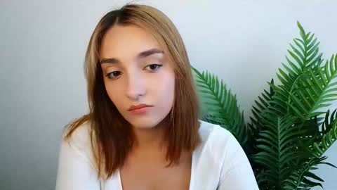 Snapshot of veryveryshygirl chatting on 16, 9, 2025 Ana online show from 16, 9, 2025