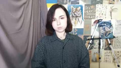 veryveryvery_shy online show from 8, 1, 2025