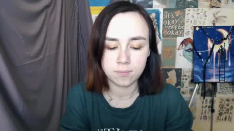 veryveryvery_shy online show from 18, 2, 2025