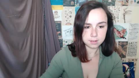 veryveryvery_shy online show from 13, 9, 2025