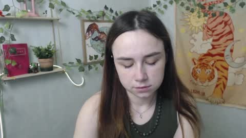 Snapshot of veryveryvery_shy chatting on 30, 4, 2026 veryveryvery_shy online show from 30, 4, 2026