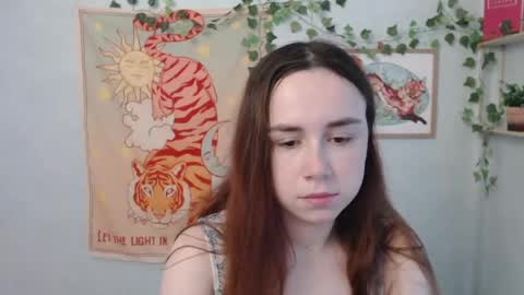 Snapshot of veryveryvery_shy chatting on 14, 5, 2026 veryveryvery_shy online show from 14, 5, 2026