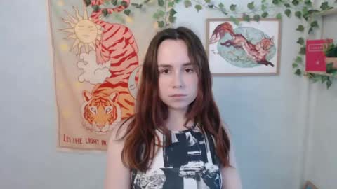 Snapshot of veryveryvery_shy chatting on 16, 5, 2026 veryveryvery_shy online show from 16, 5, 2026