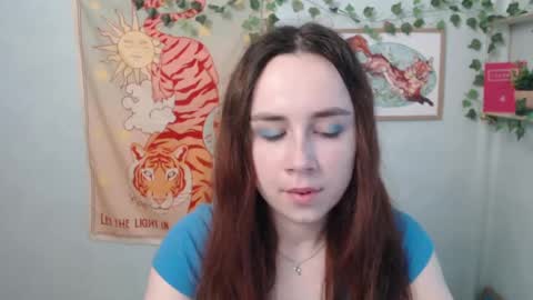Snapshot of veryveryvery_shy chatting on 18, 5, 2026 veryveryvery_shy online show from 18, 5, 2026