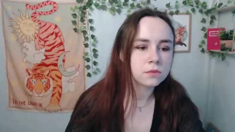 Snapshot of veryveryvery_shy chatting on 9, 6, 2026 veryveryvery_shy online show from 9, 6, 2026