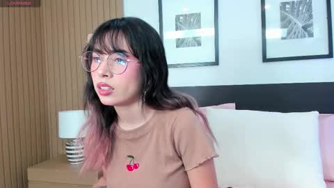 Anaya online show from 25, 2, 2025