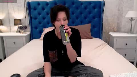 Via online show from 14, 11, 2025