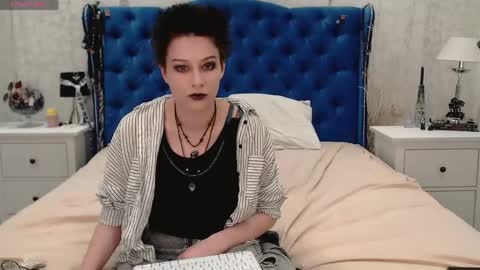Snapshot of via_mayer chatting on 3, 5, 2026 Via online show from 3, 5, 2026