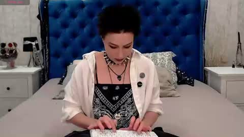 Via online show from 30, 6, 2026