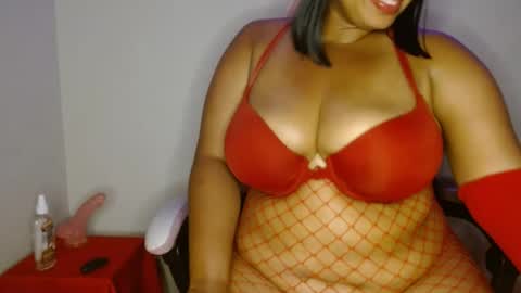 vibe_xxxo online show from 18, 7, 2026