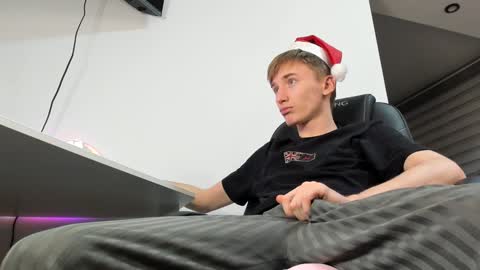 vibemygirl online show from 2, 1, 2025