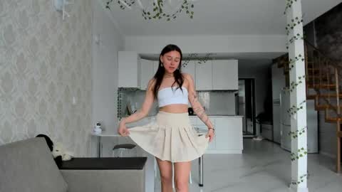 Eleonora online show from 13, 5, 2026