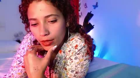 Vicky  online show from 8, 1, 2025