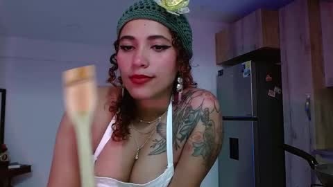 Vicky  online show from 3, 2, 2025