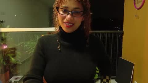 Vicky  online show from 25, 10, 2025