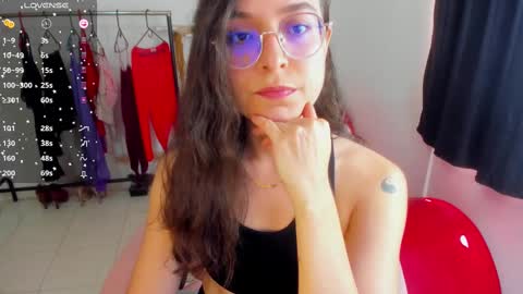 Snapshot of vicky_cristinax chatting on 11, 3, 2025 Vicky online show from 11, 3, 2025