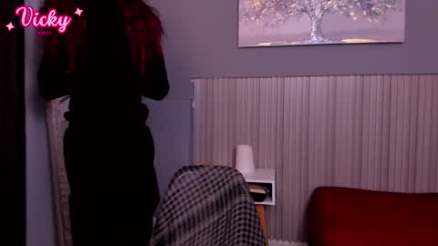  Vicky  online show from 5, 3, 2026