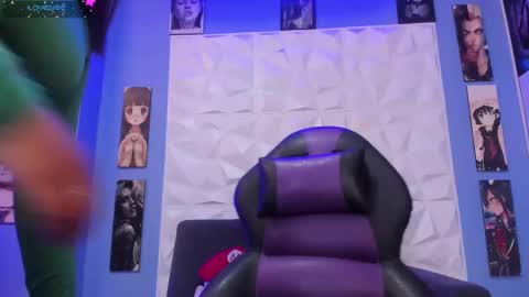 Vicky online show from 2, 10, 2025