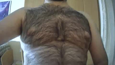 VictorHume online show from 31, 5, 2026