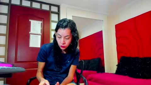 Victoria  grey  online show from 26, 5, 2026