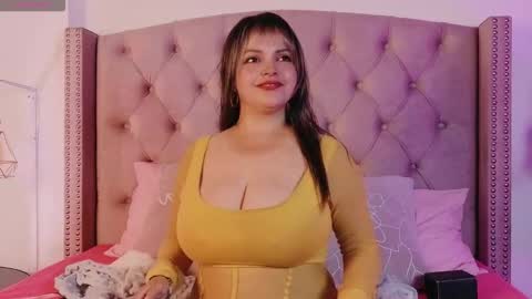 victoria_cherry_ online show from 15, 12, 2025
