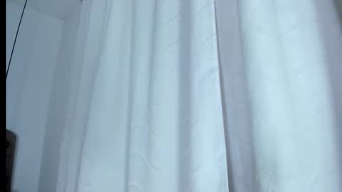 valentina online show from 8, 10, 2025