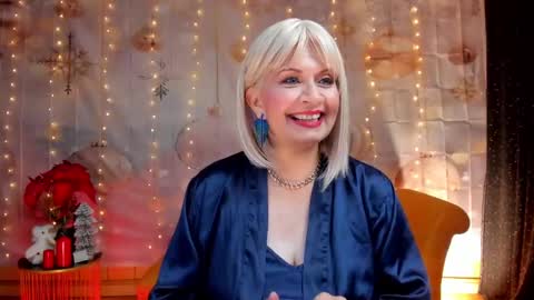 Snapshot of victoria_dior chatting on 3, 1, 2025 diorvictoria9 online show from 3, 1, 2025