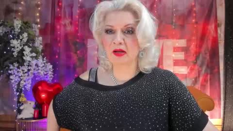 Snapshot of victoria_dior chatting on 11, 2, 2025 diorvictoria9 online show from 11, 2, 2025