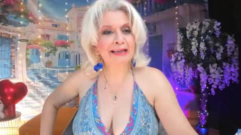 Snapshot of victoria_dior chatting on 12, 3, 2025 diorvictoria9 online show from 12, 3, 2025