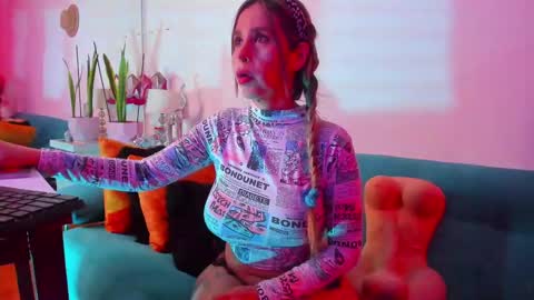 Snapshot of victoria_jhones chatting on 7, 2, 2025 Victoria online show from 7, 2, 2025