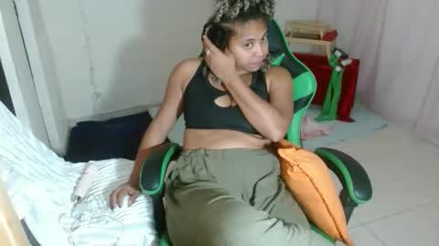 Snapshot of victoria_miler chatting on 17, 1, 2026 VICKY online show from 17, 1, 2026