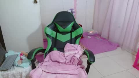 VICKY online show from 19, 4, 2026