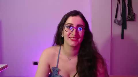 Victoria online show from 20, 9, 2025