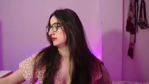 Victoria online show from 20, 10, 2025