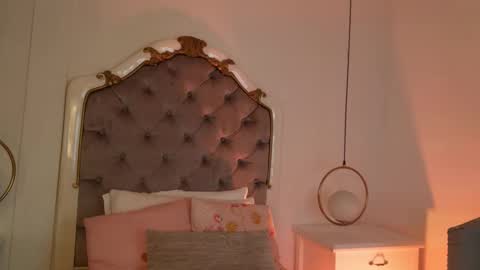 victoria_watsson online show from 24, 2, 2026