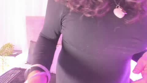 victoriaa_anderson_ online show from 22, 4, 2026