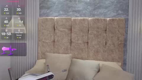 Victoria Andrade online show from 9, 3, 2026