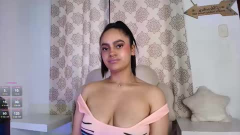 Snapshot of victoriablack_ chatting on 5, 3, 2025 Victoria online show from 5, 3, 2025