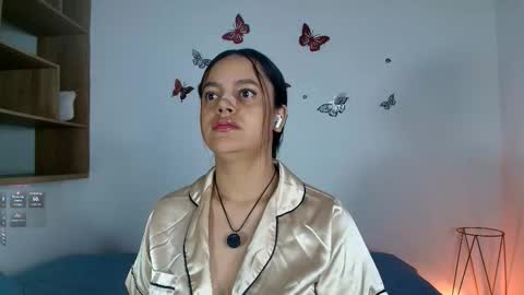 Snapshot of victoriablack_ chatting on 17, 12, 2025 Victoria online show from 17, 12, 2025