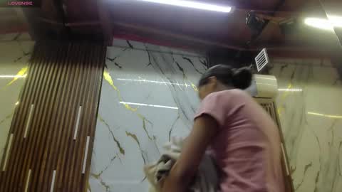 Victoria  online show from 26, 3, 2026