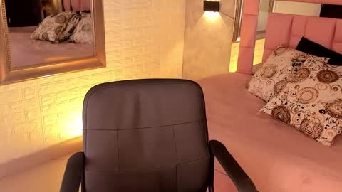 VICTORIA online show from 22, 1, 2025