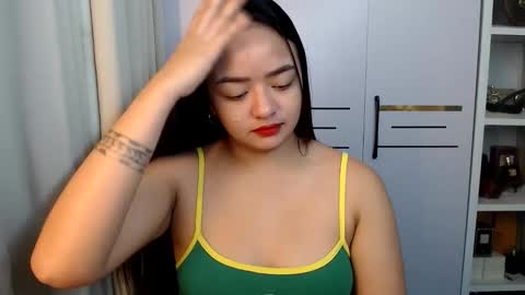 Victoria Harper online show from 22, 4, 2026