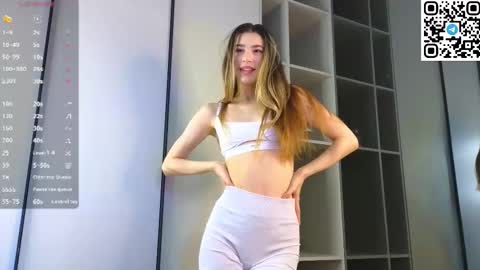 victoriahouston online show from 20, 10, 2025