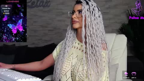 Snapshot of victoriamazze chatting on 16, 12, 2024 Victoria online show from 16, 12, 2024