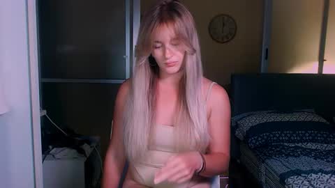 Eva and Victor online show from 14, 10, 2025