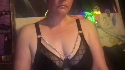 victoriaryderxxxoo online show from 21, 7, 2026
