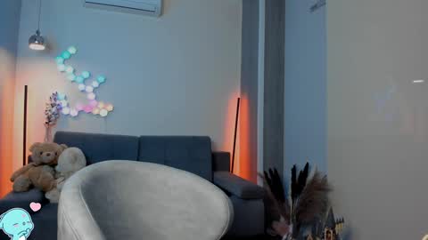 Snapshot of victorias_world chatting on 13, 12, 2024 Viktoria online show from 13, 12, 2024