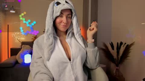 Snapshot of victorias_world chatting on 27, 11, 2025 Viktoria online show from 27, 11, 2025