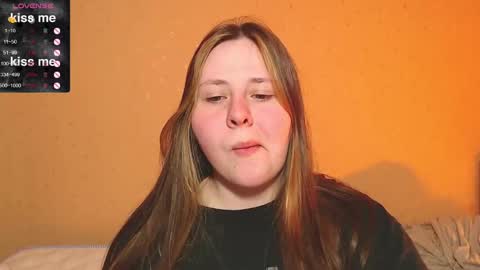 victoriassecrets_ online show from 19, 2, 2025